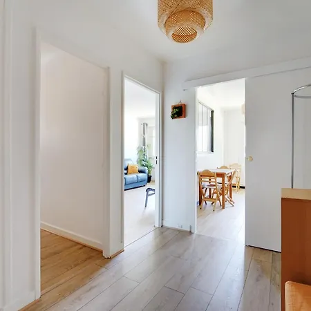 Apartment Familial Spacieux 2ch Avec Parking Prive Sup Paris