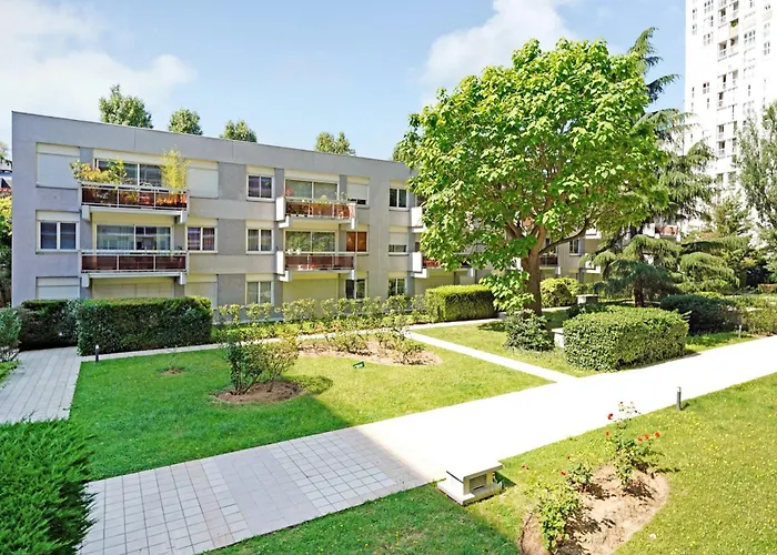 Familial Spacieux 2ch Avec Parking Prive Sup Lägenhet Paris
