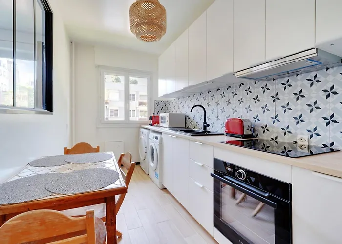 Familial Spacieux 2ch Avec Parking Prive Sup Paris