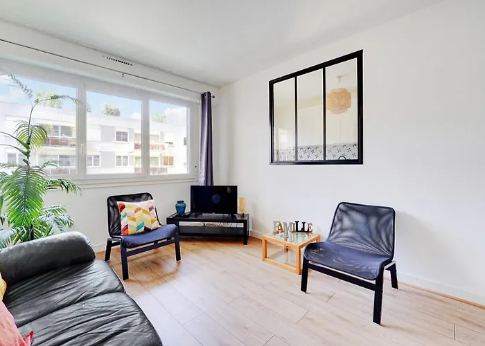 Familial Spacieux 2ch Avec Parking Prive Sup Lägenhet Paris